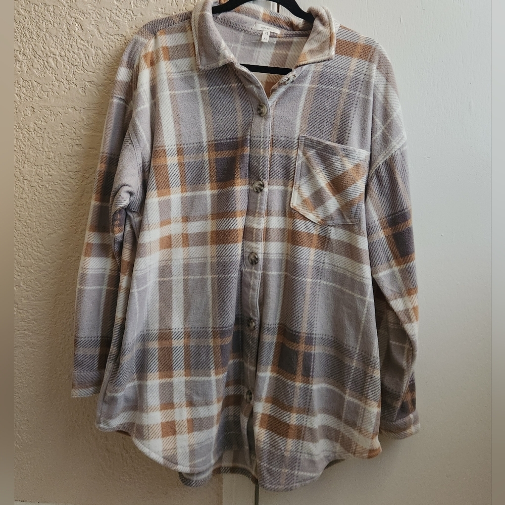 Maurices- Neutral Plaid Shacket